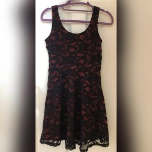 Wet Seal Junior's or Women's Small Sleeveless Red & Black Lace Dress NWT